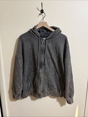 Women’s oversized grey acid wash Zip-Up Hoodie